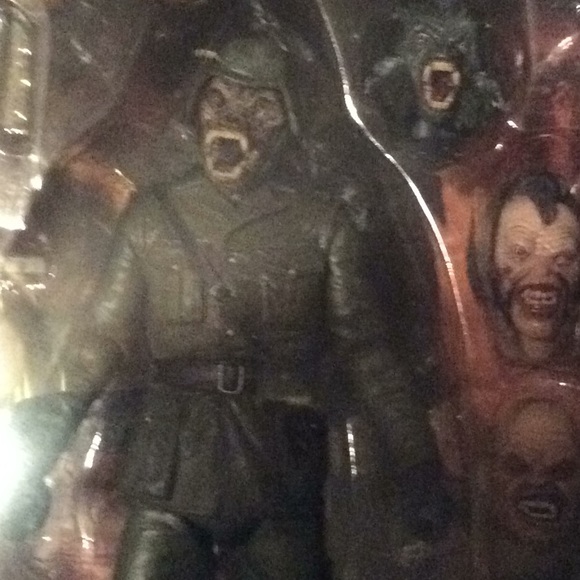 An American Werewolf in London Action Figure - Picture 4 of 6